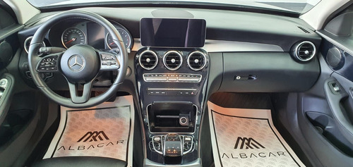 Imagen 10 de 15 de Mercedes Benz Clase C 2019 1.5 C 200 Exclusive Hybrid At