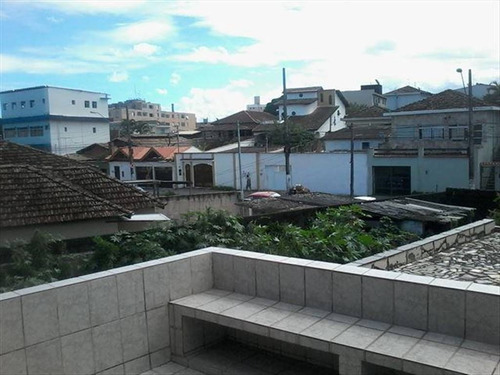 Imagem 28 de 30 de Bem Localizada 4 Dormitorios 1 Suite 3 Banheiros Sala 2 Ambiente 2 Vagas Na Garagem 1 Cozinha Grande Escritorio Deposito Para Alimentos Area De Serviço Com 2 Tanques - Hm1628