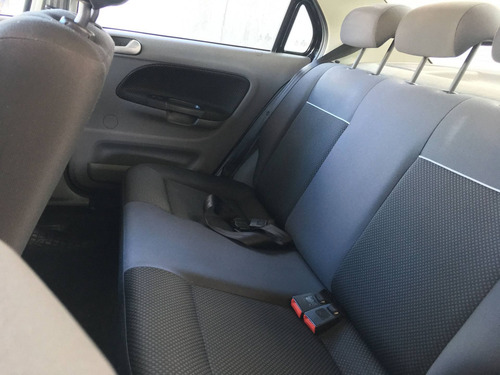 Volkswagen Voyage 1.6 Msi Totalflex Comfortline 4p Manual