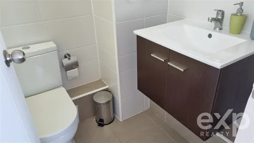 Departamento En Arriendo De 2 Dorm. En Viña Del Mar