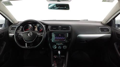 Volkswagen Jetta 2.5 SPORTLINE TIP.