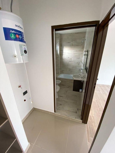 Imagen 8 de 12 de Departamento A Estrenar 2 Amb. - Miñones 2592 - L. Del Mirador