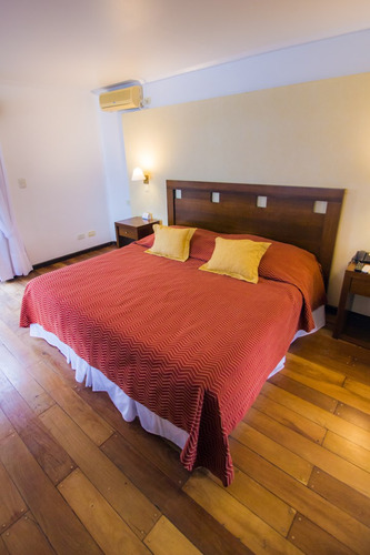 Alojamiento Temporario Apart Hotel En Ituzaingó, Corrientes, Argentina