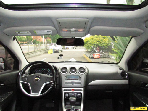 Imagen 20 de 25 de Chevrolet Captiva 2.4 Sport