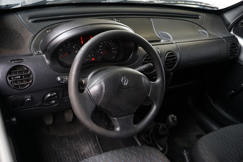 Imagen 11 de 14 de Renault Kangoo Gnc Ph3 Confort 1.6 5 Asientos 2017