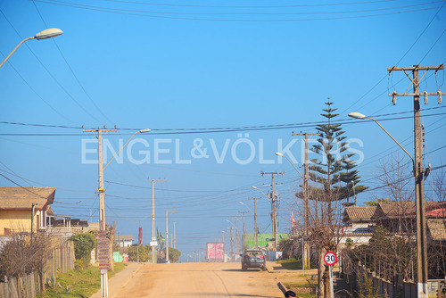 Arriendo Terreno Comercial Las Cruces.