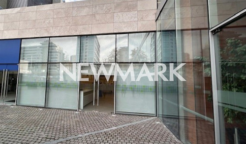 Excelente Local Comercial En Arriendo En Las Condes