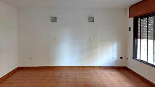 Imagen 6 de 15 de Departamento Con Dos Dormitorios En Complejo Docente 2