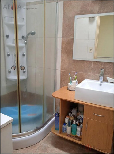 Venta De Casa De Tres Dormitorios Con Fondo La Blanqueada Montevideo