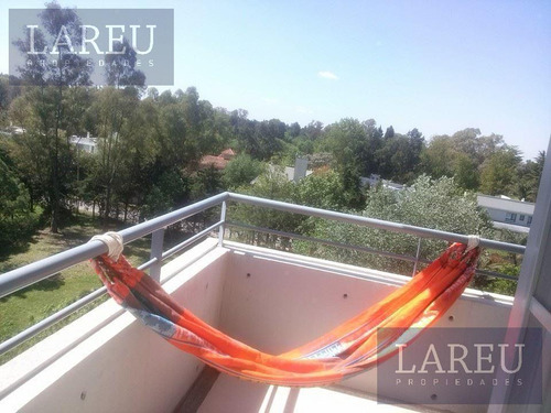Departamento De 2 Ambientes En Venta - Condominio Civis