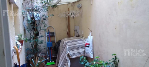 Imagen 5 de 14 de Ph De 2 Ambientes Con 2 Patios- Recoleta