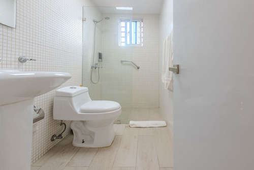 Oportunidad Unica Solo Cliente Edificio De 7 Apartamentos Amueblado Arroyo Hondo Cerca De Ikea