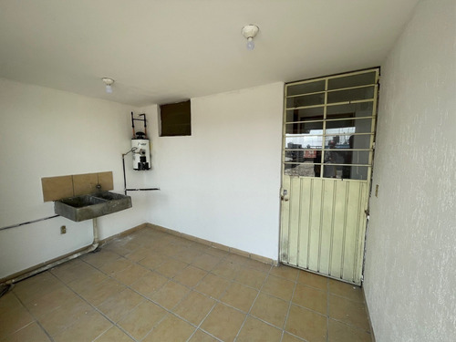 Imagen 7 de 10 de Departamento En Renta Metropolitana Segunda Sección Nezahua