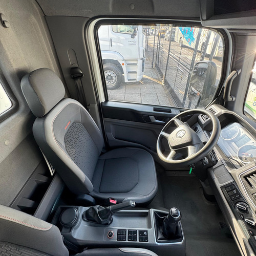 Vw Delivery Express+ Ano 2022 Baú 4x2 Único Dono Financia
