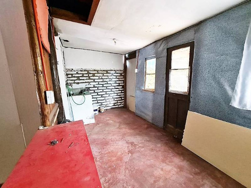 Casa En Sector Maipú Con Bernardo Ohiggins, Comuna De Buin