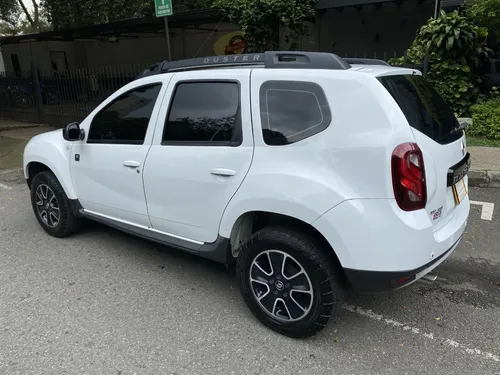 Renault Duster 2.0 Dynamique Intens 4x4 Mt