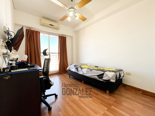 Departamento 4 Amb Con Cochera. 2 Baños. Piso Unico
