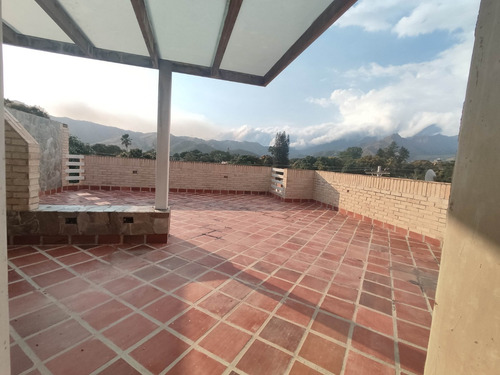 3 Twonhouses En Venta En Obra Gris En Las Mayas El Limón 25-14388 Mfc
