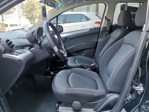 Imagen 6 de 13 de Chevrolet Beat Ltz 8817