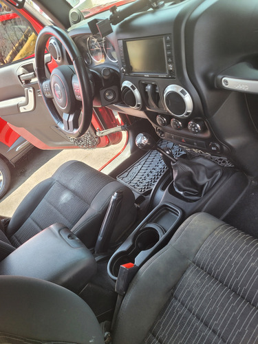 Jeep Wrangler Rubicon 4x4 At
