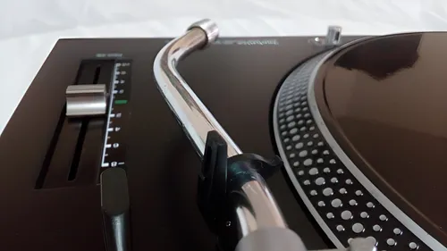 Tornamesa Technics Sl-1200 Mk2 - Tpc (Usado)