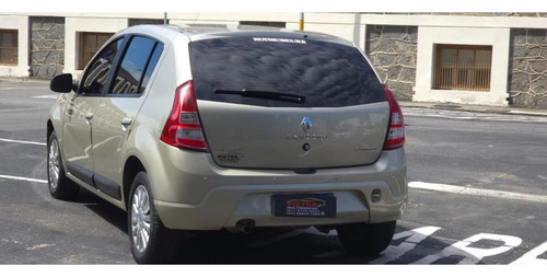 Renault Sandero 1.6 PRIVILÉGE 16V FLEX 4P AUTOMÁTICO