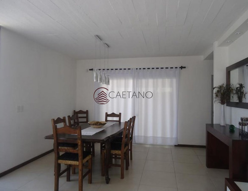 Imagen 2 de 23 de Casa Playa Montoya Cuatro Dormitorios - La Barra Montoya