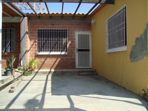 Imagen 3 de 13 de Venta De Casa Conj. Resd. Bosque Verde, Guatire