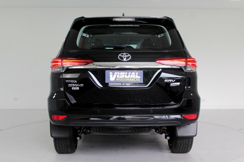 Imagem 3 de 14 de Toyota Hilux Sw4 2.7 Srv Flex 7l Automático 6m - 2018 - Pr