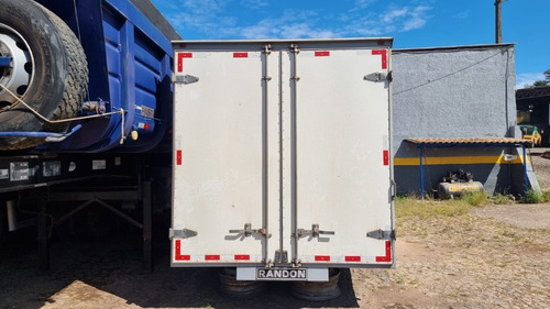 Imagem 7 de 9 de Baú Randon Ano 2021 Com Porta Lateral 3/4 Altura 2.30