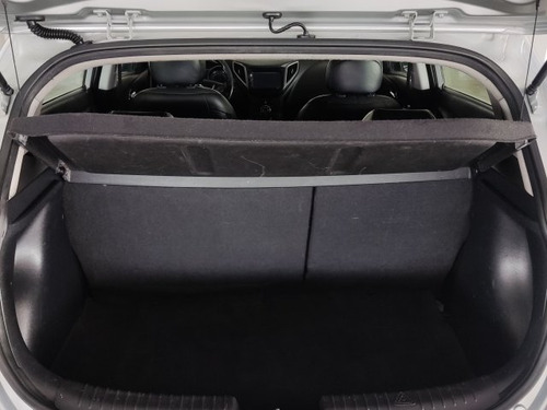 Hyundai HB20X HB20X 1.6 16V PREMIUM FLEX 4P AUTOMÁTICO