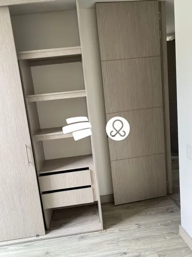 Apartamento En Torre 5 Avenida Excelente Ubicacion