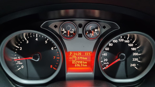 Ford Focus 2 2.0 Ghia At