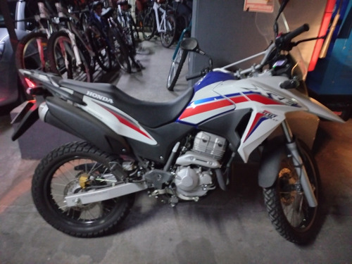 Imagen 4 de 4 de Honda Xre 300 Rally