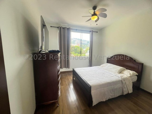 Apartamento En Alquiler En Lomas Del Sol 150mt2 3d 2b 3p