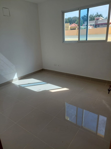 Imagen 2 de 13 de Apartamento 2 Habitaciones, Carretera Mella Frente A Lucerna