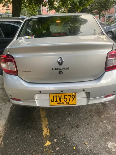 Renault Logan 1.6 Privilege