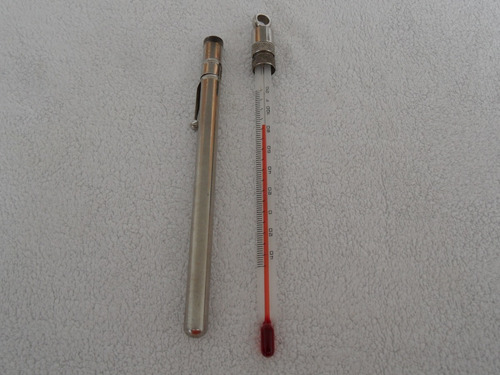 Termometro Taylor Vintage Mide En Fahrenheit (Usado)