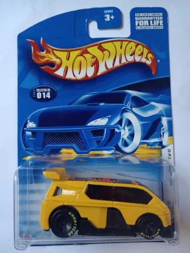 Hot Wheels Diecast Car Hyperliner 2001 Vintage Amarillo