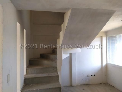 Imagen 9 de 30 de Casas En Venta En Cabudare, Lara. Código Flex: 22-14921 #0424 556 57 59 Monica C.