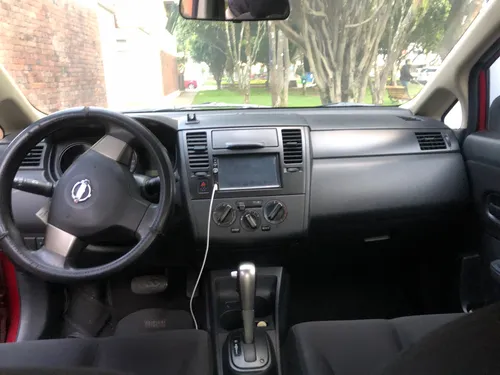 Nissan Tiida 1.8 Miio