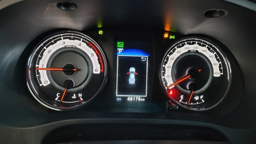 Imagen 11 de 14 de Toyota Hilux 2020 2.8 Cd Srx 177cv 4x4 At