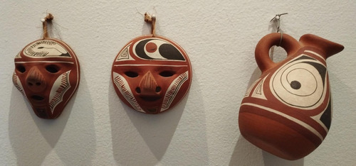 Tres Piezas De Artesanía Indígena Peruana