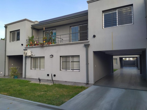 Departamento En Alquiler En Rafael Calzada