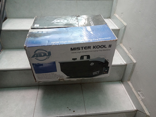 Máquina De Humo Bajo Míster Kool 2