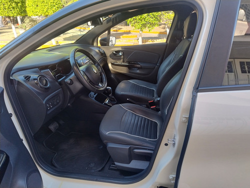 Renault Captur 2.0 Iconic At