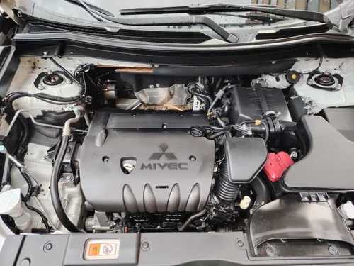 Gasolina, Automatica, 7 Puestos, 4x4, 2.4cc