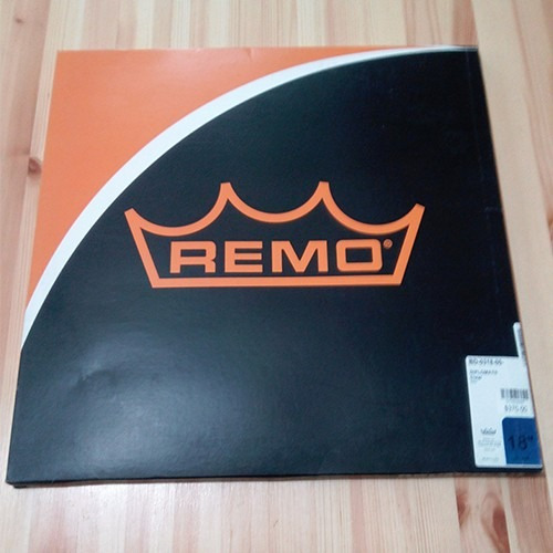 Remo Bd-0318-00 Diplomat 18 Pulgadas Transparente