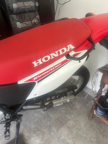 Moto Honda Tornado 2023 0km Alarma Patente Paga Todo El Año.