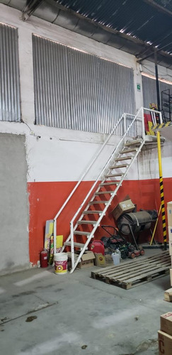 Imagen 9 de 26 de Alquilo Galpon 1000 M2- Oficina 150 M2 - Cipoletti